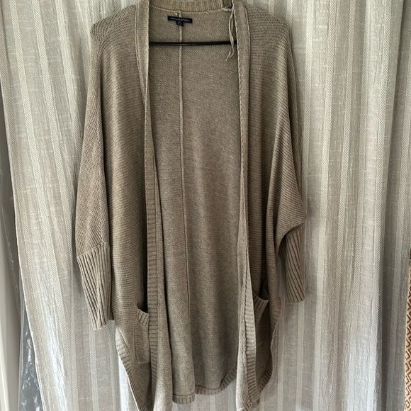 American Eagle Slouchy Cardigan - Picture 1 of 6